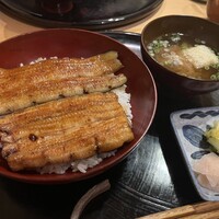 うなぎと季節料理とらや - 