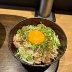 らぁ麺や 嶋 - 炙りチャーシュー丼