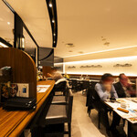 エイス シー オイスターバー - 