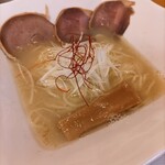 猪骨ラーメン - 料理写真: