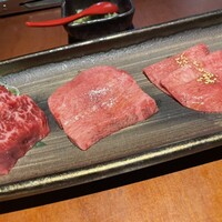 蕃 YORONIKU - 