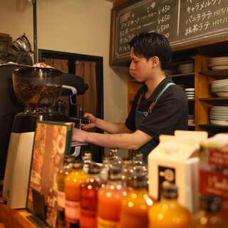 バール・カフェ kobako_2