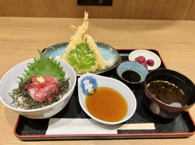 Shogetsu Myu Puratto Jingu Mae Ten