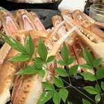 泳ぎとらふぐ活蟹料理 あじ平 - 