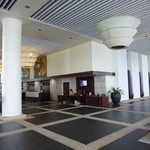 HILTON PHUKET ARCADIA RESORT & SPA - 2013.01 広々としたロビー