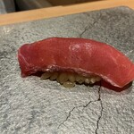 寿司栄 - 中トロ