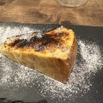 とろける牛ホホ専門店 cheek - ブリュレチーズケーキ　これも店長さん手作り