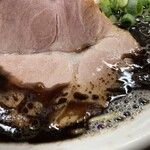 ぶたまるき - 黒らーめん（930円込）