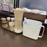 ぶたまるき - 卓上調味料たち