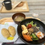 福田アジア食堂 - 料理写真:いなりずし定食