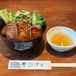 広島牛焼肉 青ひげ - 厚切り焼肉丼（並盛）