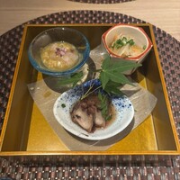 梅田 鮨 個室 みや川 - 白海老とこのわた　タコ　？