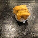 小判寿司 - キタムラサキウニ
