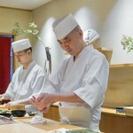 303918778 - 高橋進吾親方