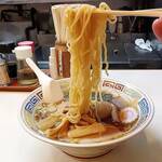 マツマル - 麺リフト