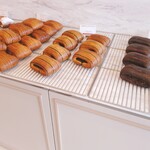 OLD NINE CROISSANT - 