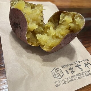 焼き芋とソフトクリームの店 はちや_1