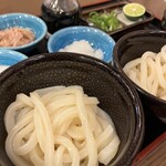 さぬき手打ちうどん 銭形 - 三つ盛生醤油うどん