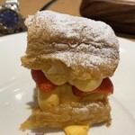 レストラン 中台 - 苺のミルフィーユ