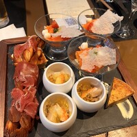 Lounge & Dining G - 