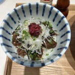 上方レインボー - くじら飯（500円）