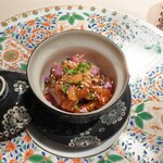 銀座嘉禅 - 和牛とウニ、香港黒酢と四川唐辛子の麻辣ソース