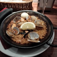 スペイン料理 La Cazuela 三ノ宮 ミント神戸店 - パエリア