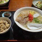 沖縄そば かふーがーでん - 