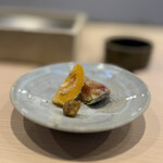 てんぷら てらおか - イチジクとビワ