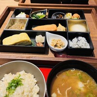 日本料理 時宜 芦屋ベイコート倶楽部 ホテル&スパリゾート - わあ〜どれも美味しそうな和朝食