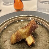 l'intemporel - ドルチェ・ドリーム （ヤングコーン)のフリット
                      埼玉県風の子ファームのヤングコーンに髭を巻きつけて、丸ごとフリット。
