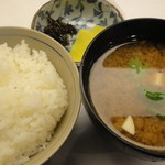 天ぷら旬菜　由庵 - ごはん150円と味噌汁150円