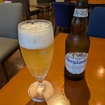 カフェ エスケープ - ヒューガルデン ホワイト