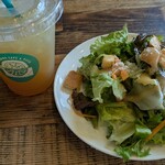 シチノカフェ&ピッツァ - サラダ＆ドリンク