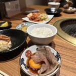 中目黒焼肉 登牛門 - 