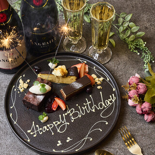 誕生日・記念日のご利用も大歓迎！デザートプレートあり！