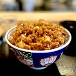 天茂 - かき揚げ丼 赤だし、お新香付き