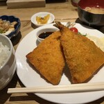 鮮魚とイカと大衆割烹 ととまろ - 