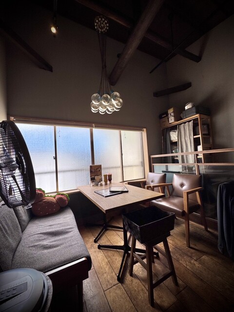 BURGERS REPUBLIC photo 4