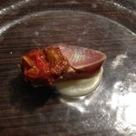 サグラ - 厚切りのマグロのタリアータ