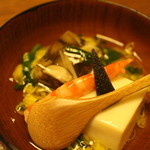 日本料理 梅林 - 湯葉豆腐キノコあんかけ