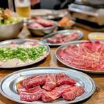 焼肉はなれ - 