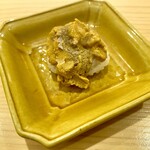 鮨 かわしま - 磯のかおり豊かな汐雲丹には白ごはんが合う