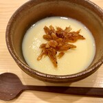 鮨 かわしま - 茶碗蒸し桜海老トッピングは、香りと塩味がいい