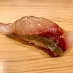 鮨 かわしま - 縞鯵は脂がのっておりプリプリ