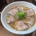 台湾料理　琥珀 - チャーシュー麺。　1000円。