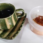 パーラー旅 - コーヒーの器もかわいい(*´-`) もう腹パン…(*_*)自前タッパーでプリンは娘のおやつに笑笑