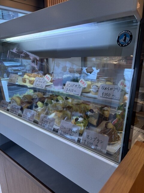 パティスリー iroyo （パティスリー イロヨ） - 六町/ケーキ | 食べログ