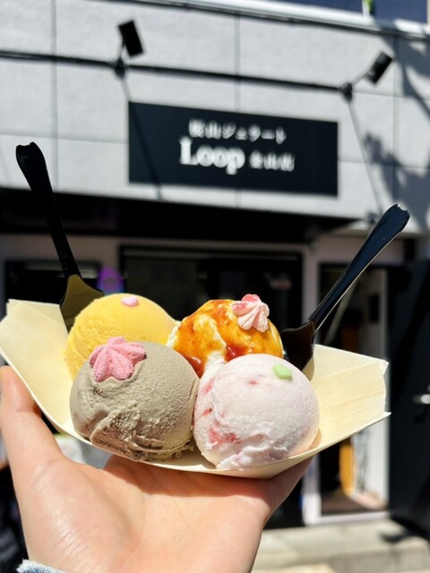 sakurayamajerato Loop Kanayama Ten photo 3