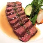 レストラン・フォレスト - ランチコース 2950円 の五島牛のイチボ肉